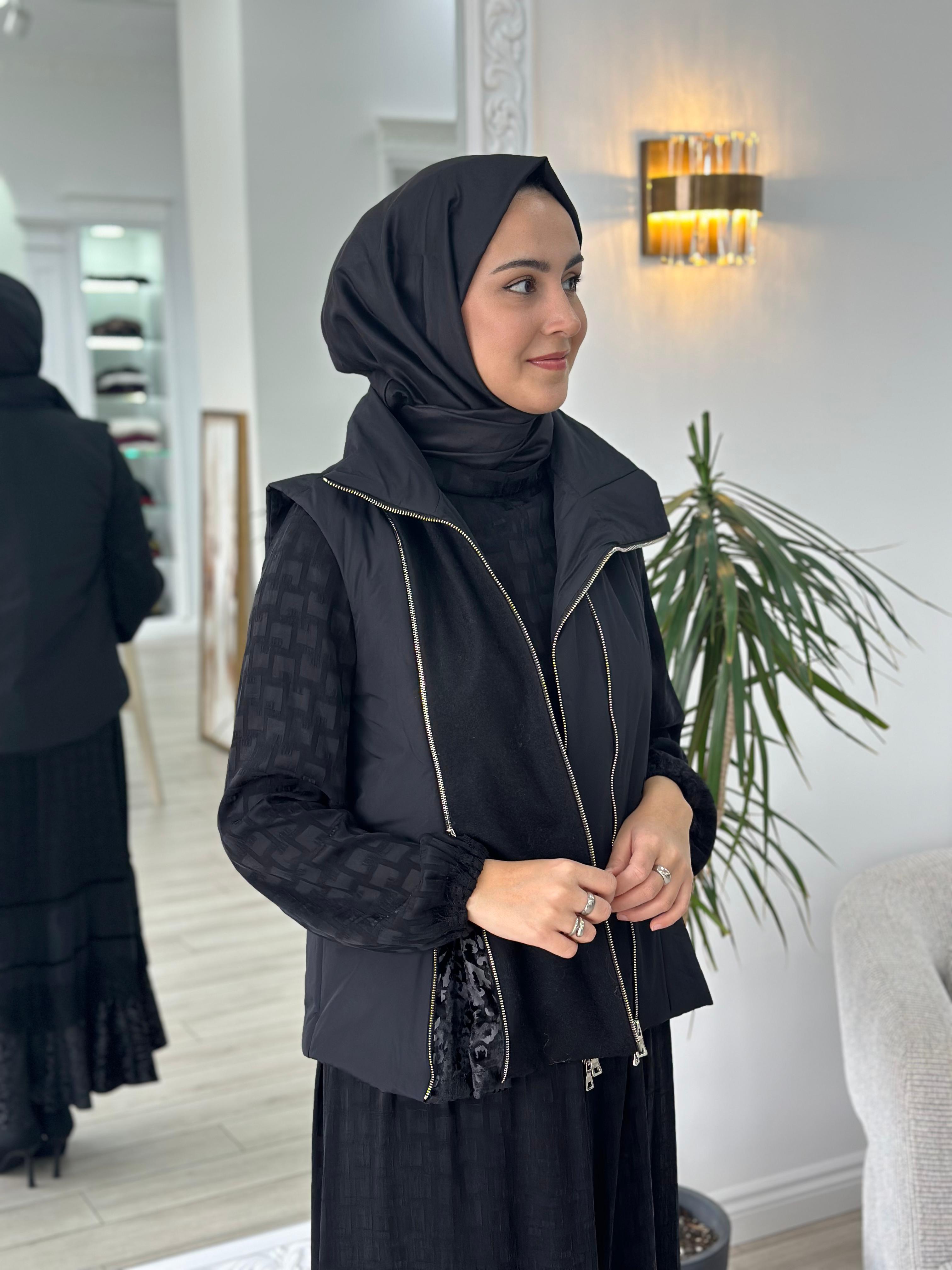 Misswhence Kadife Detaylı Yelek Siyah 36700