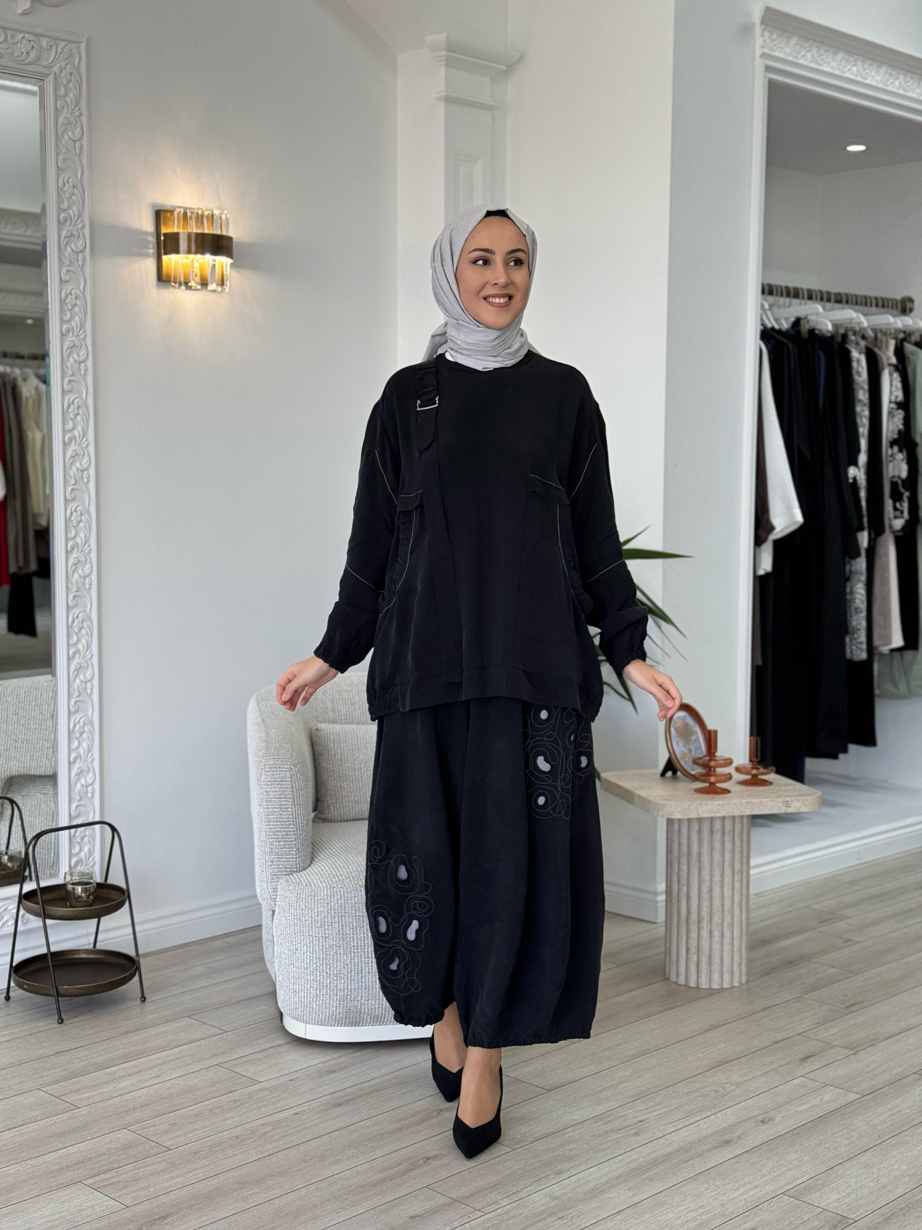 Misswhence Kemer Detaylı Takım Siyah 35015