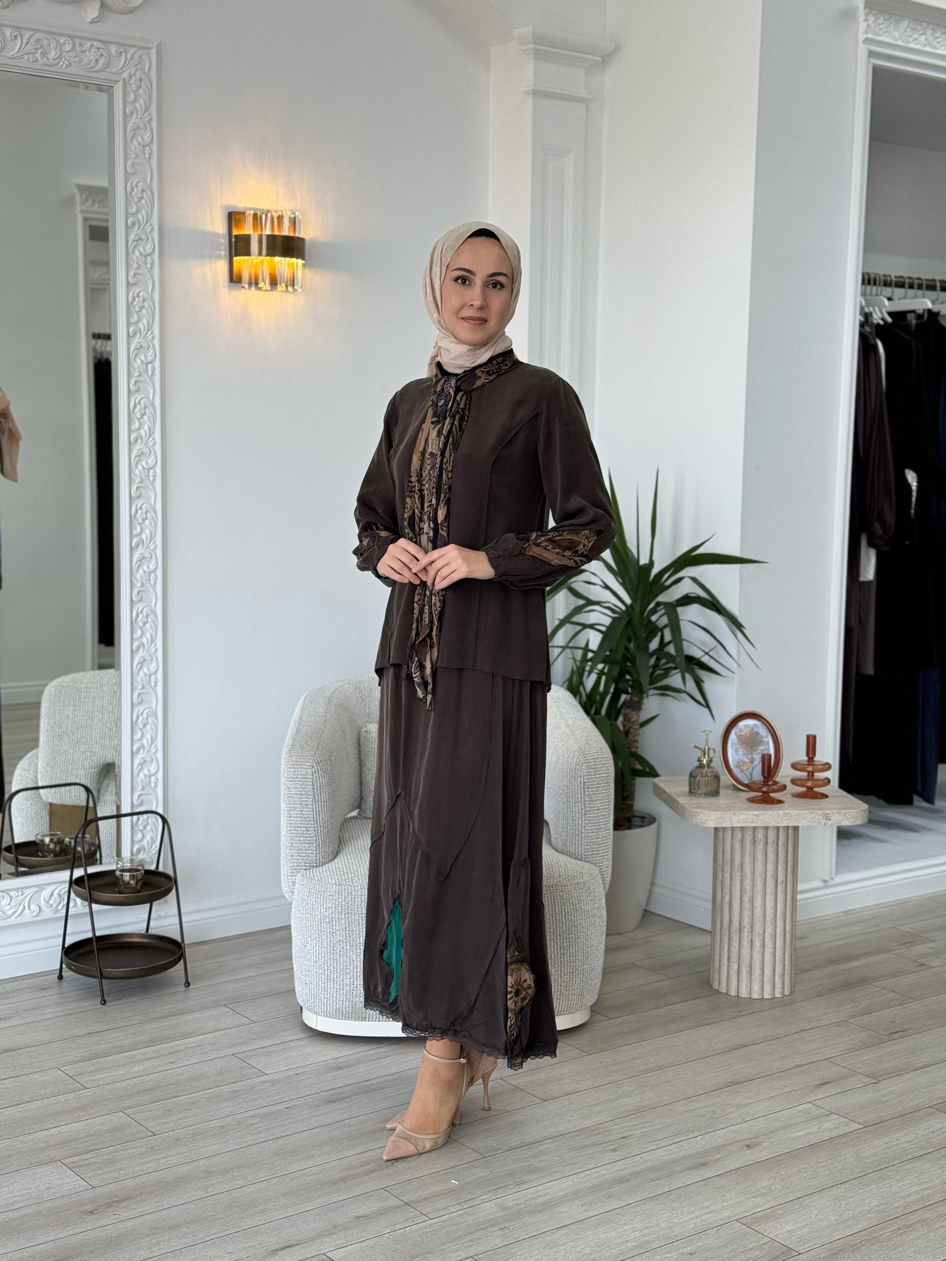 Misswhence Şal Detaylı İpek Takım Kahverengi  37003