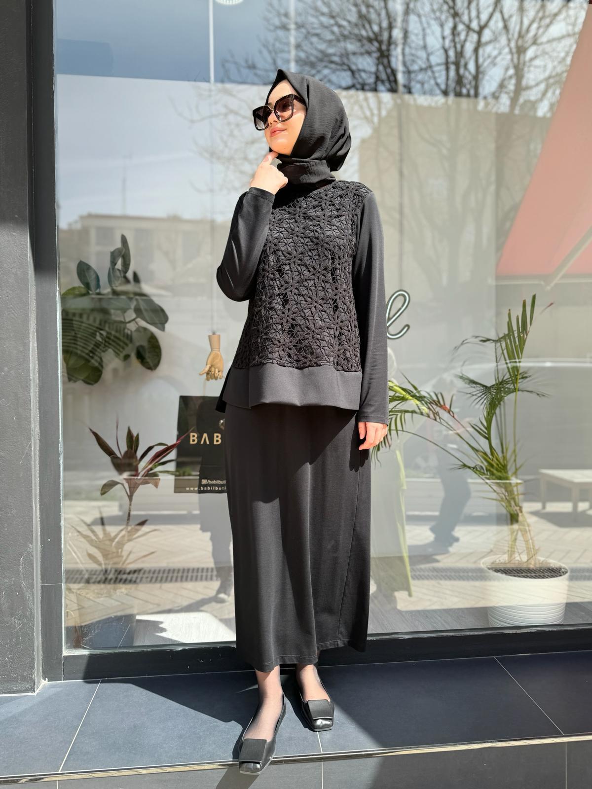 Nurcan Çetin Dantel Detaylı Etekli Tunik Takım Siyah 24479