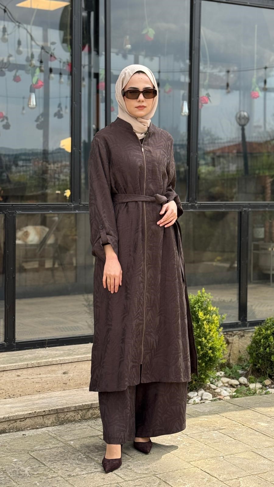 Nurcan Çetin Desenli Fermuarlı Pantolonlu Takım 26462