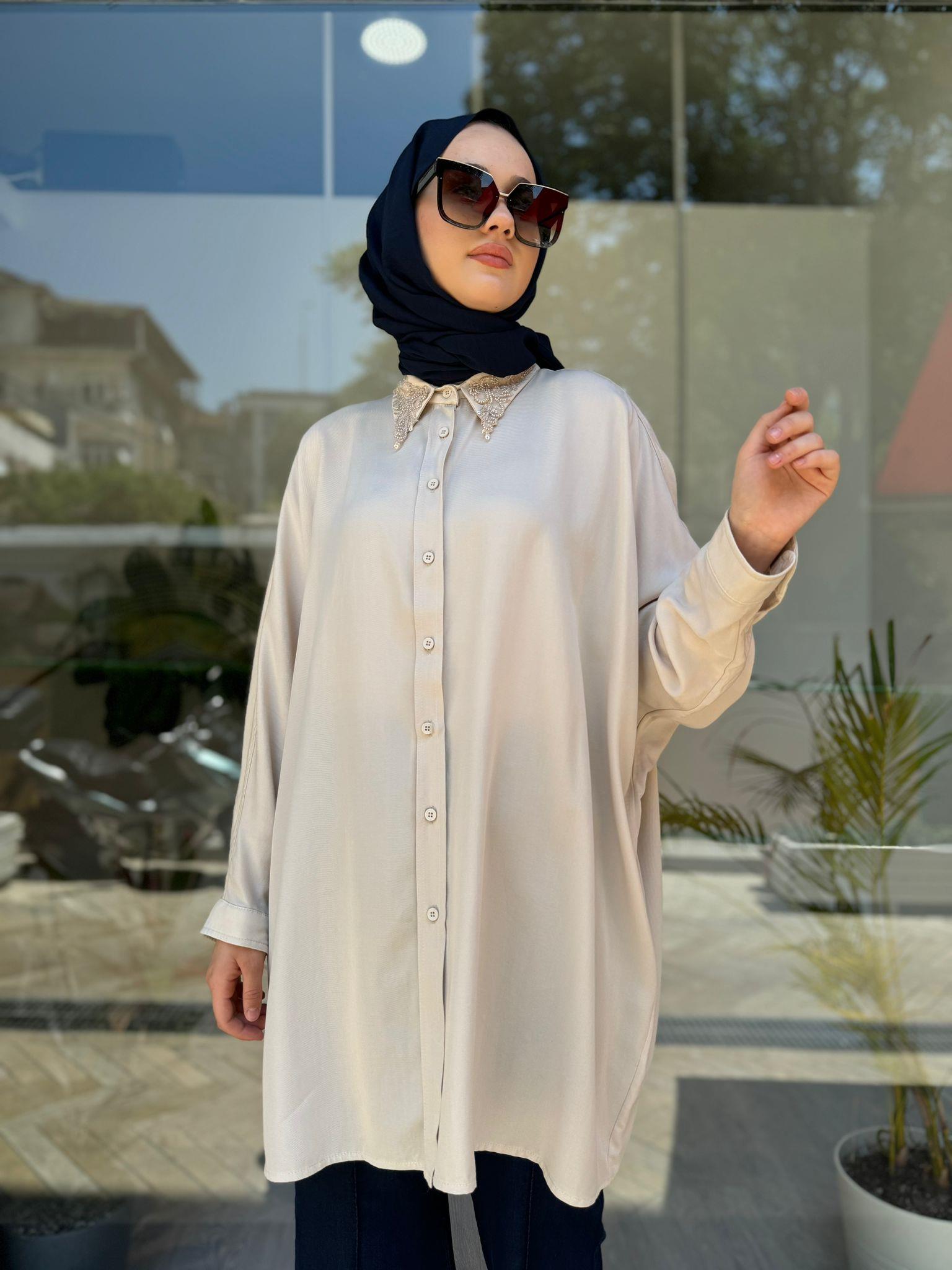 Nurcan Çetin Tensel Yakası Taşlı Tunik Taş 24317