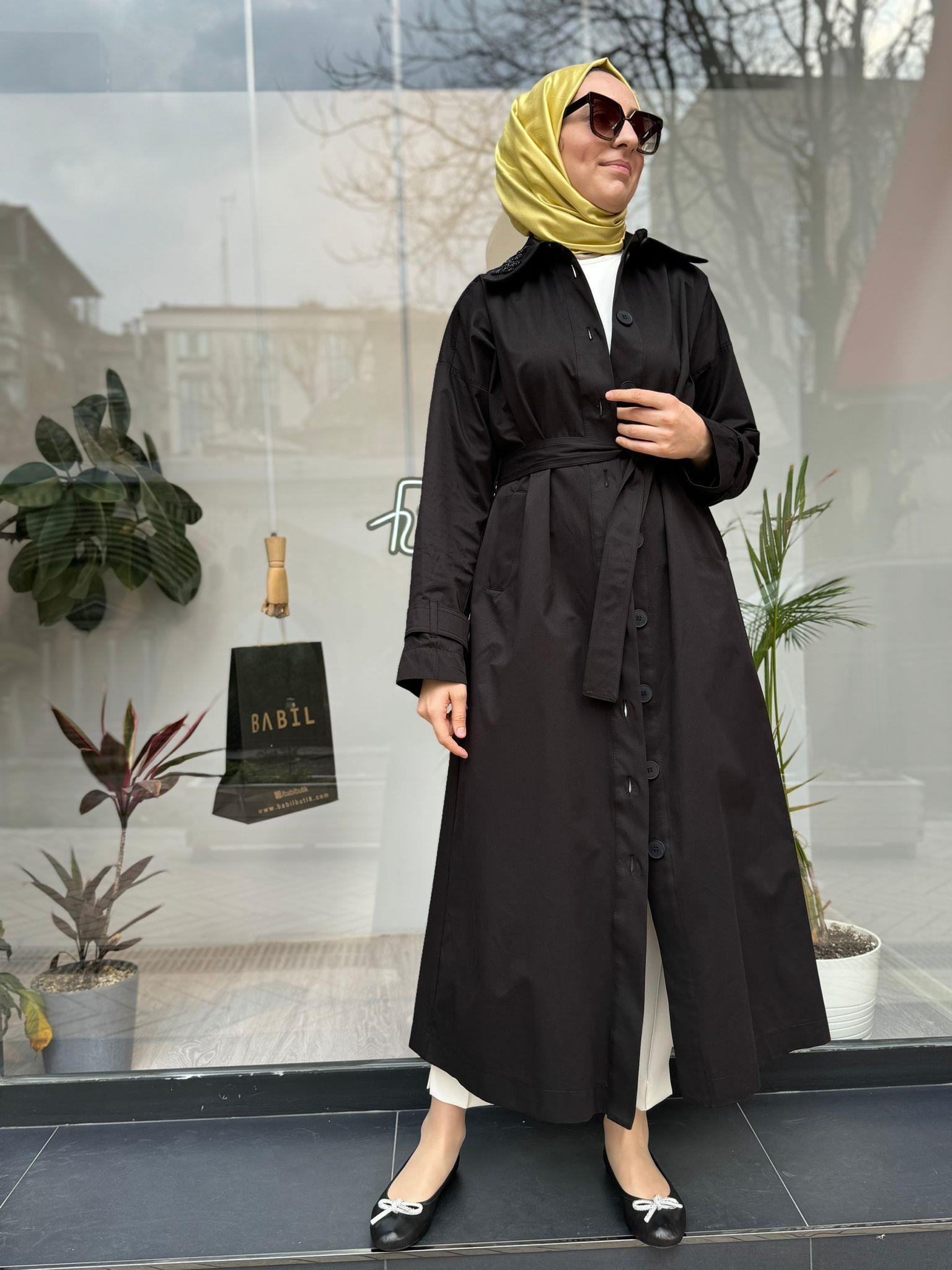 Nurcan Çetin Yaka Detaylı Trenç Siyah 24752