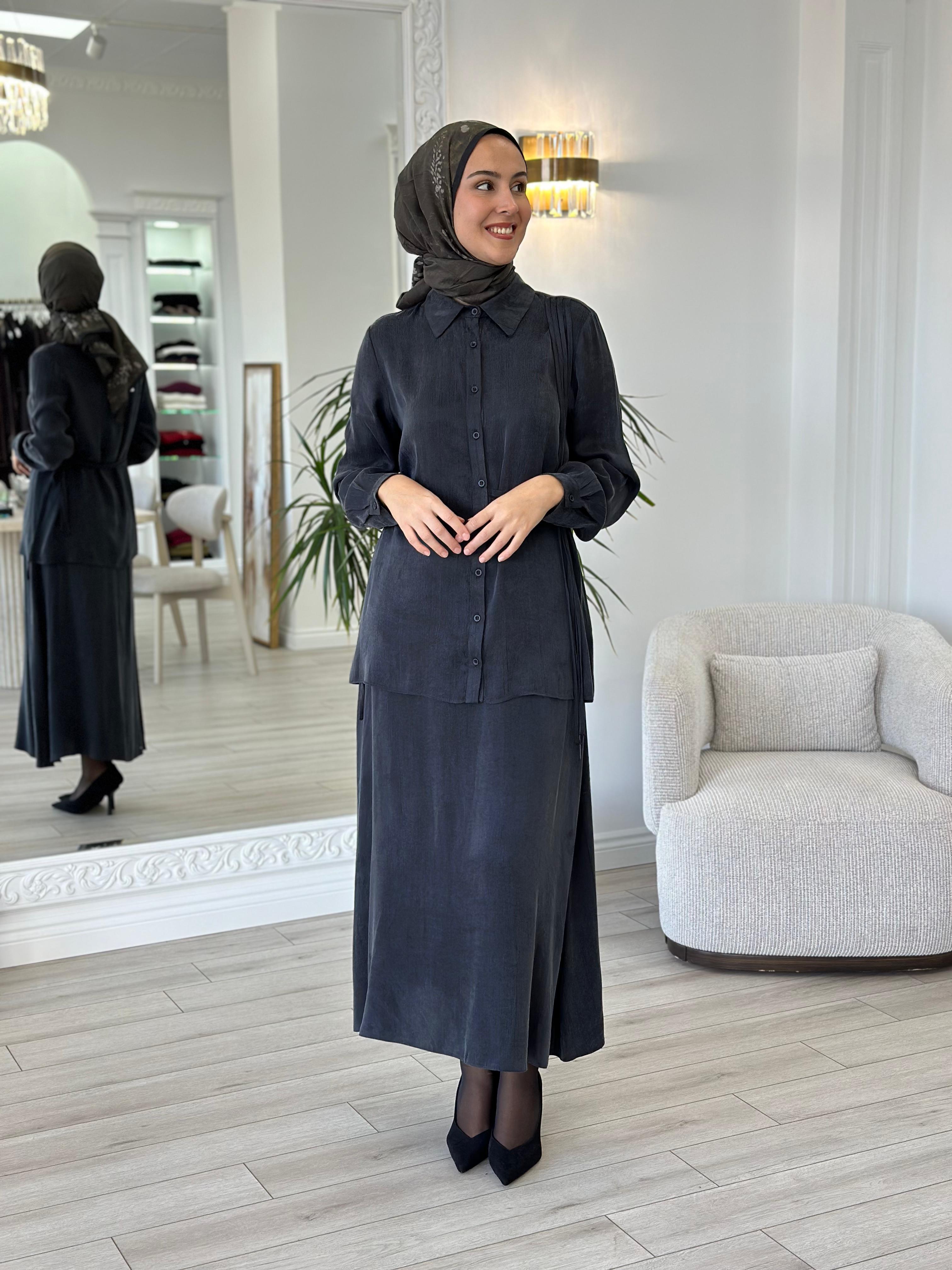 QOOQ Cupsa Takım Füme 25fw202