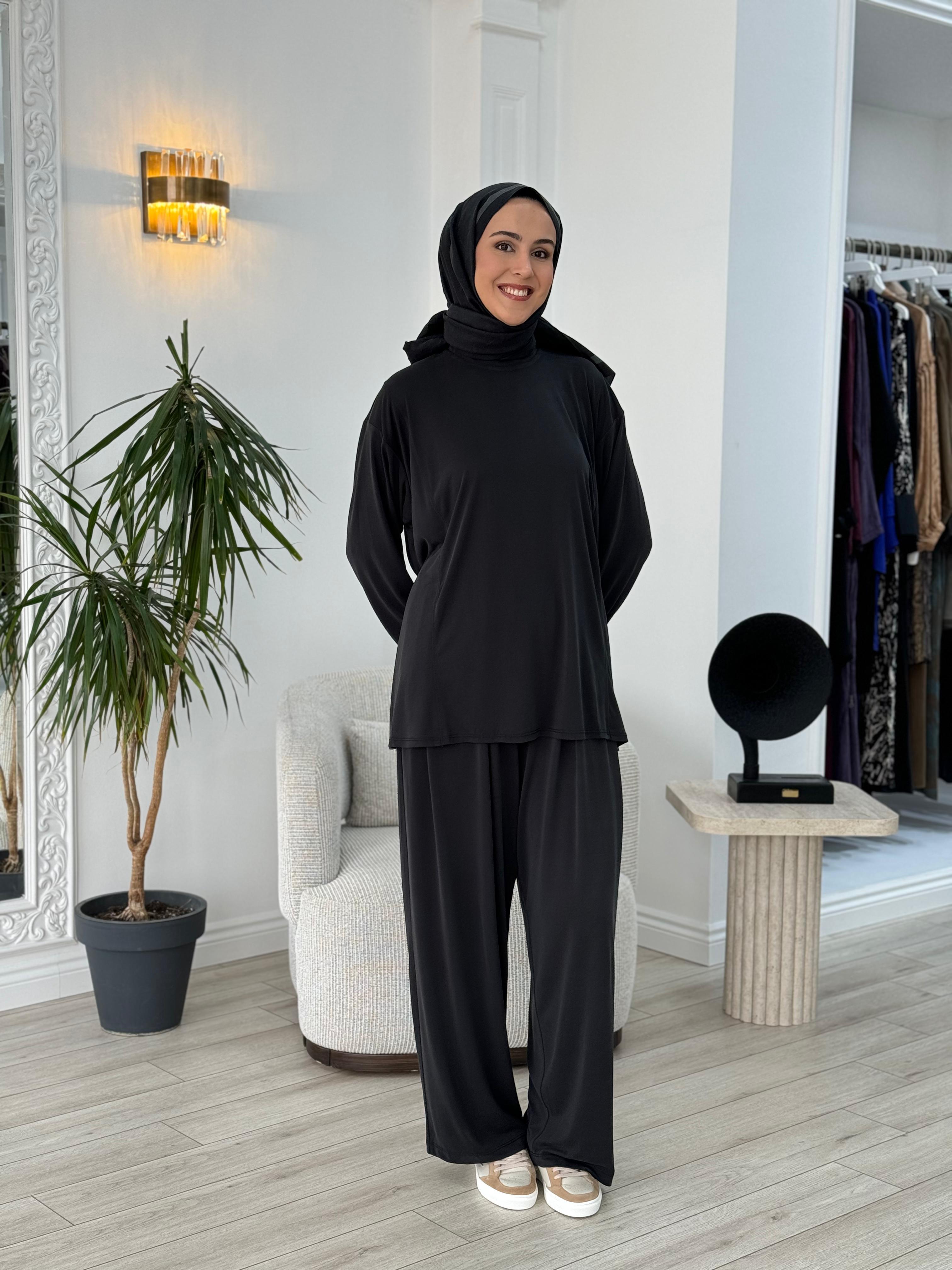 QOOQ Moja Takım Siyah 25fw211