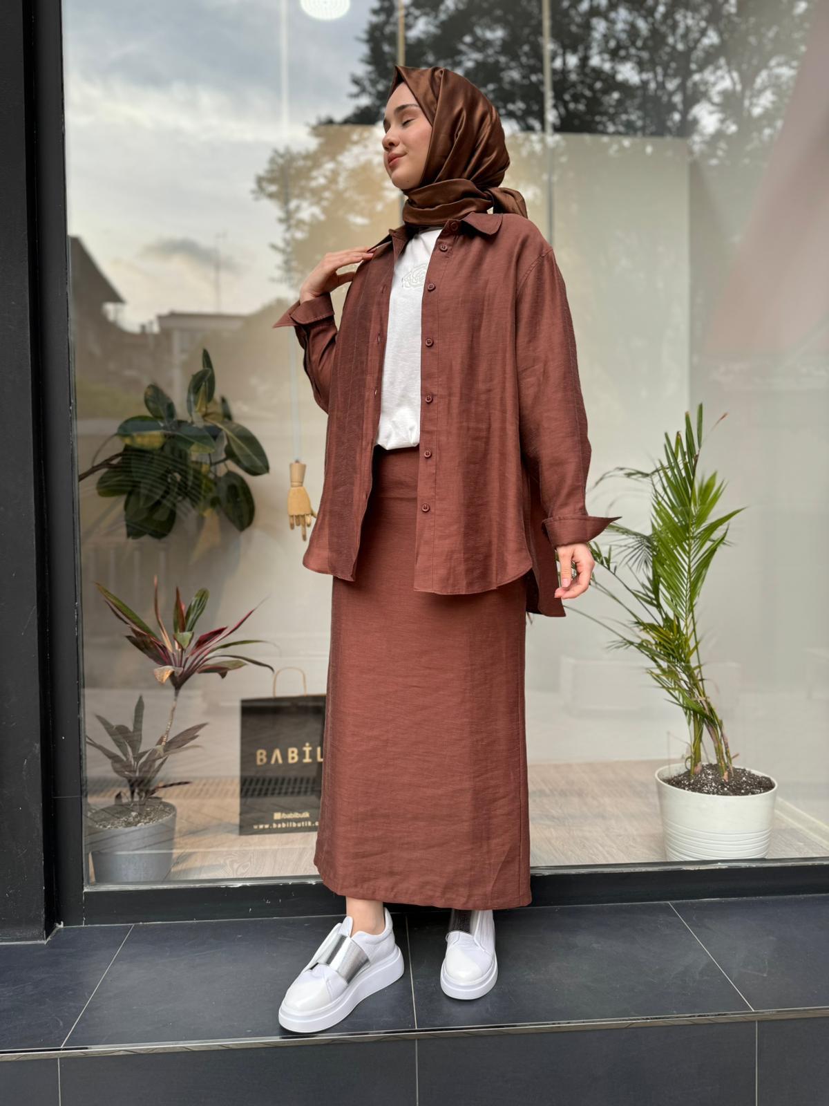 QOOQ Tenket Etekli Takım Kahve 24ss227