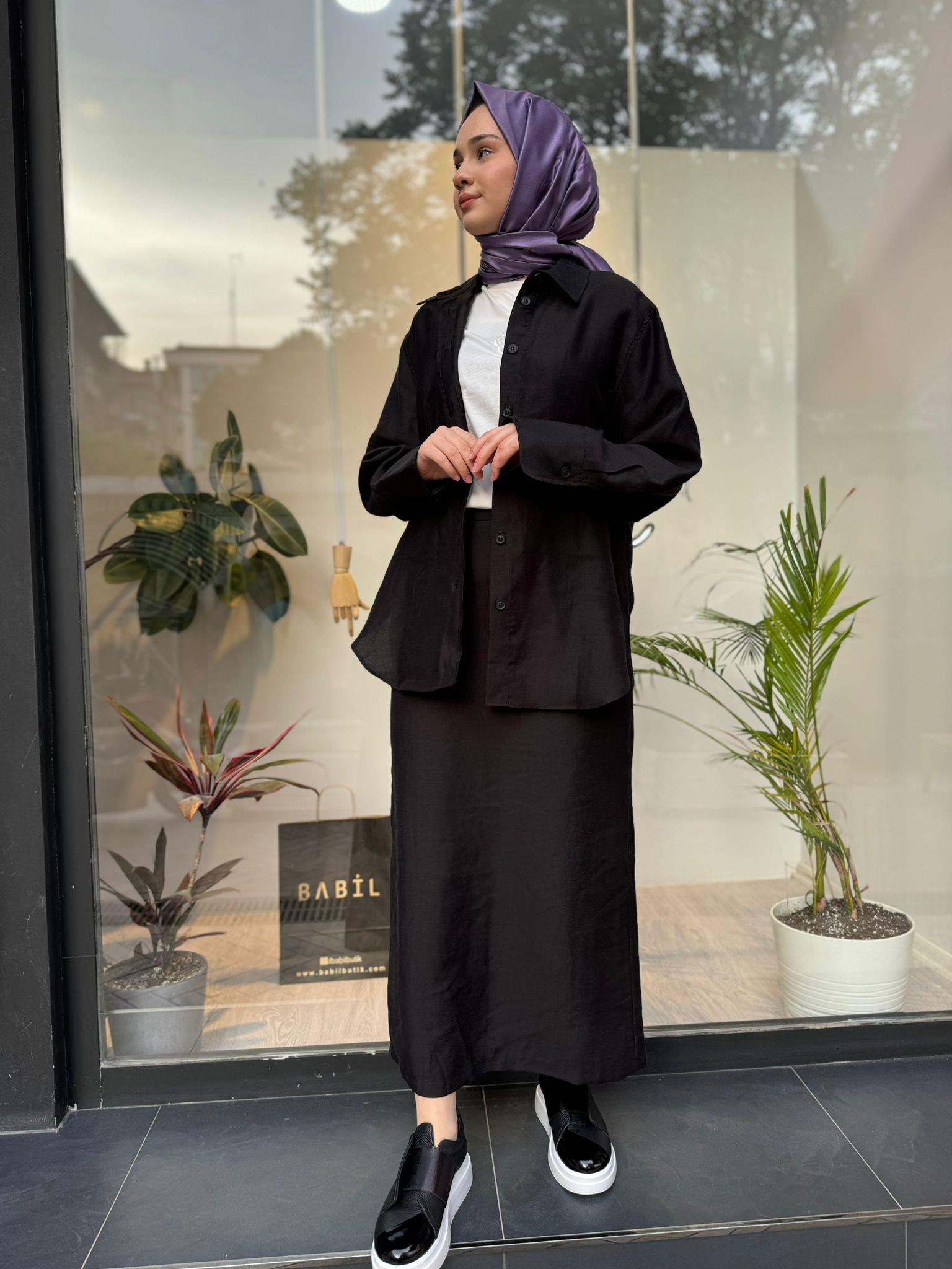 QOOQ Tenket Etekli Takım Siyah 24ss227