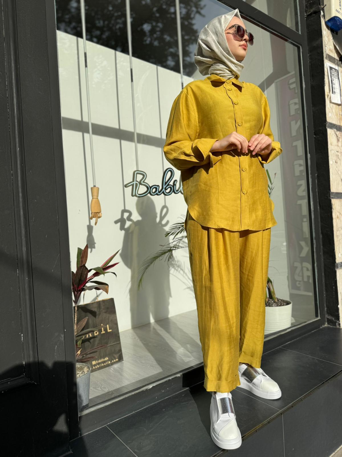 QOOQ Tenket Pantolonlu Takım Oil 24ss227