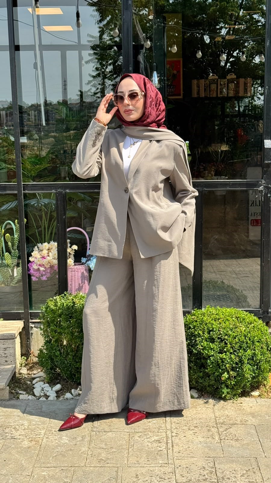 QOOQ Yakası Uzun Pantolonlu Takım 26ss600