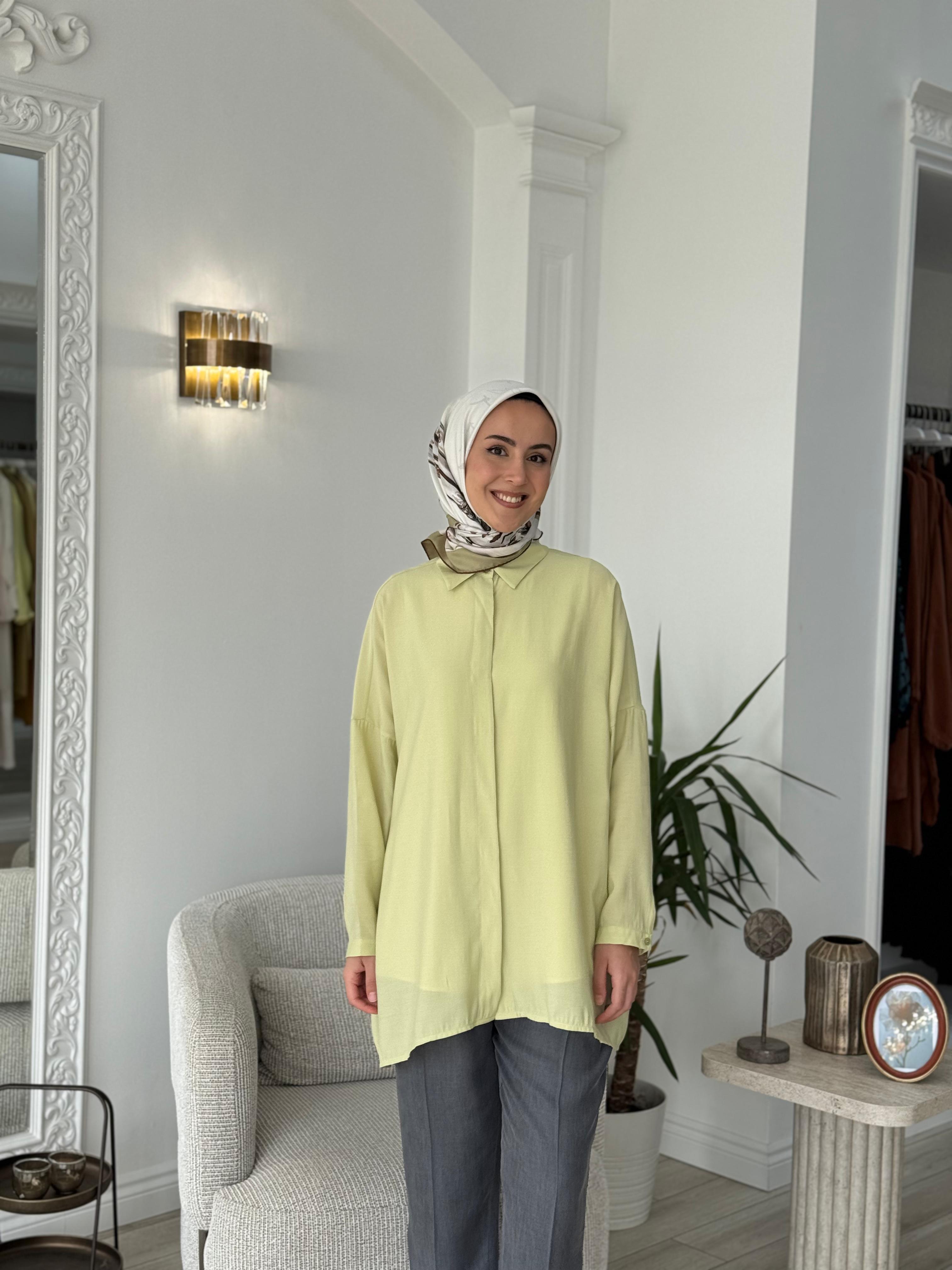 QOOQ Yarasa Kol Gömlek Fıstık Yeşili 25ss231