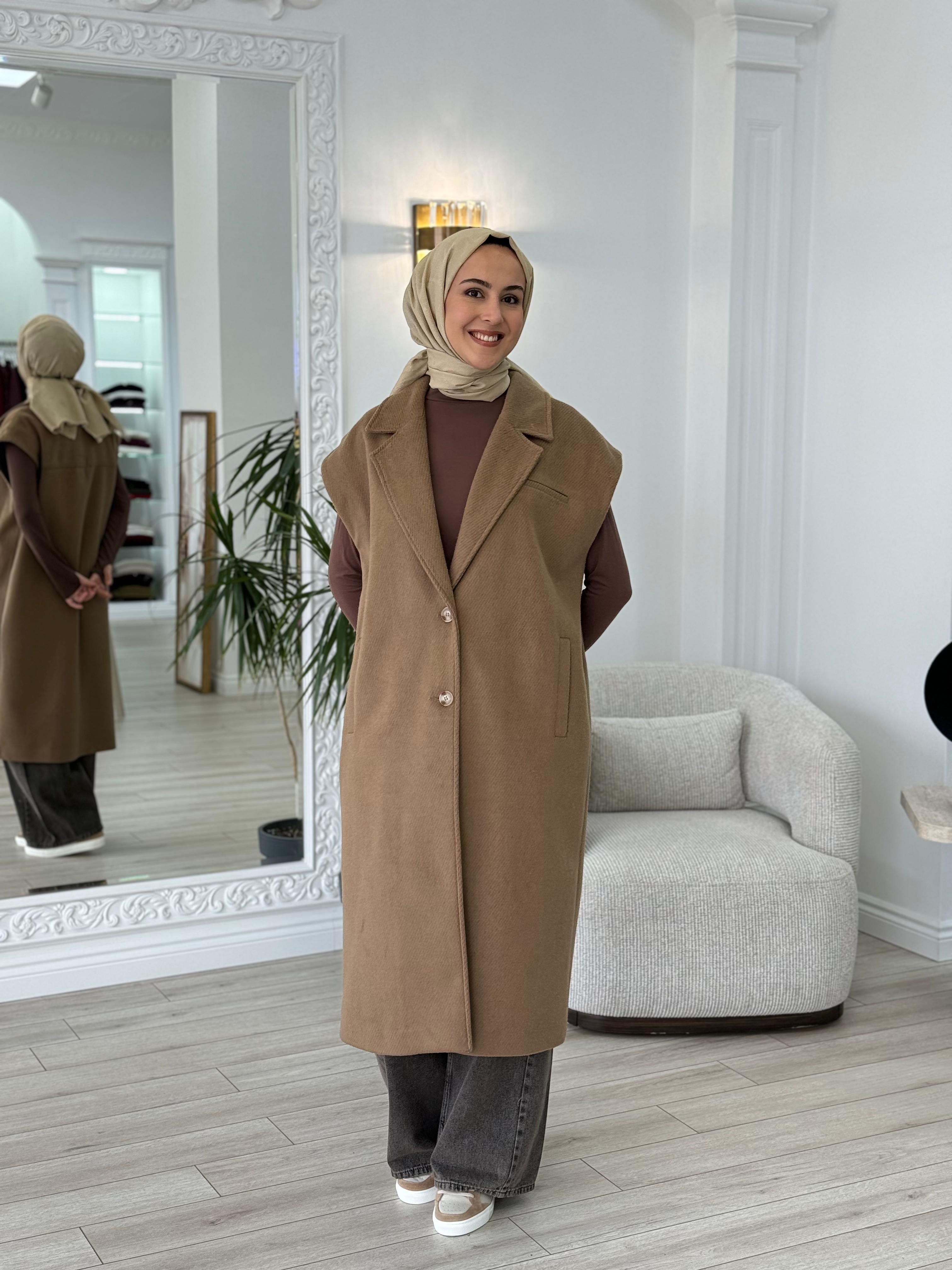 QOQQ Mendi Yelek 25fw629