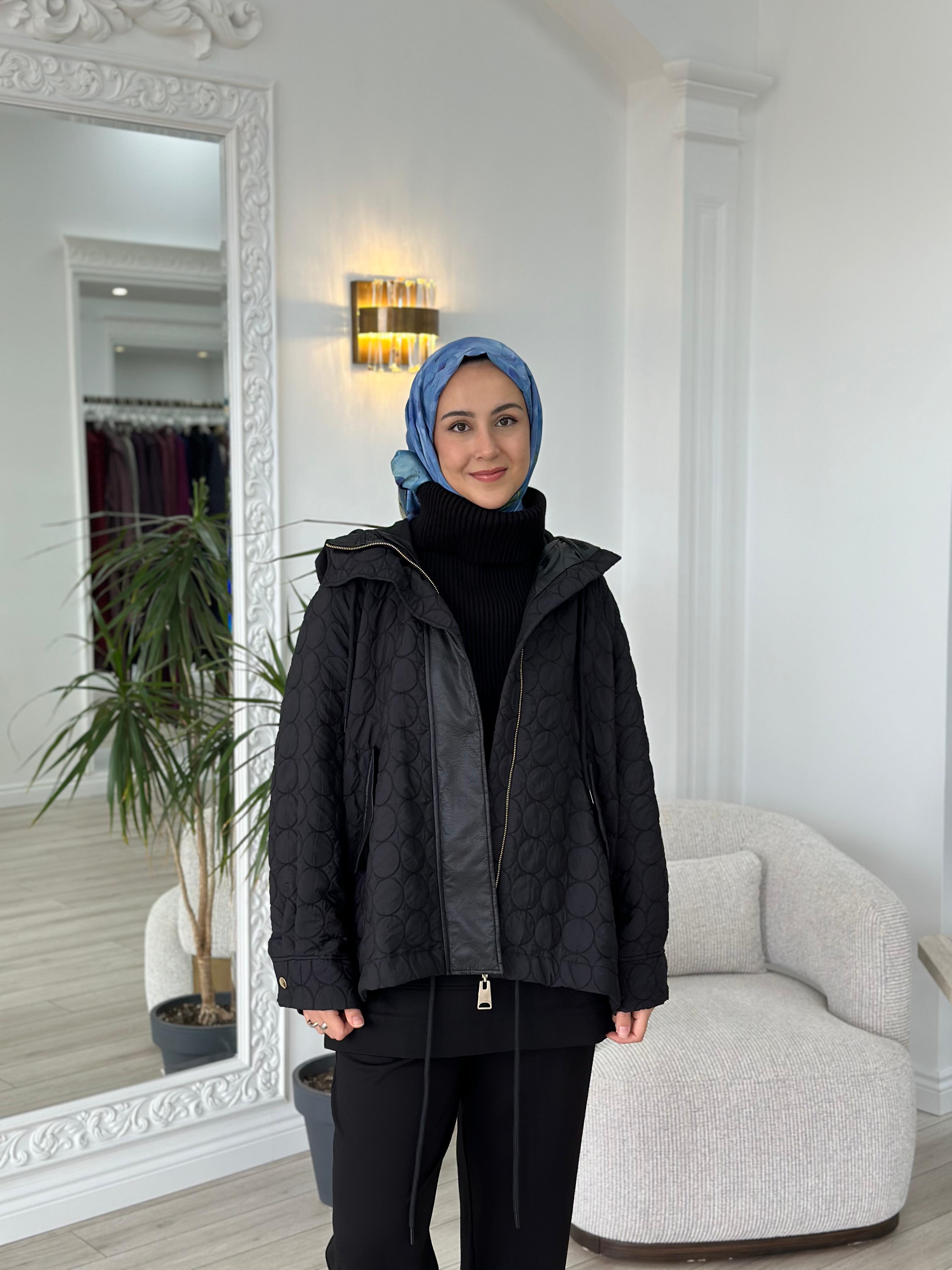 Venöne Osana Mont 24sscek0006