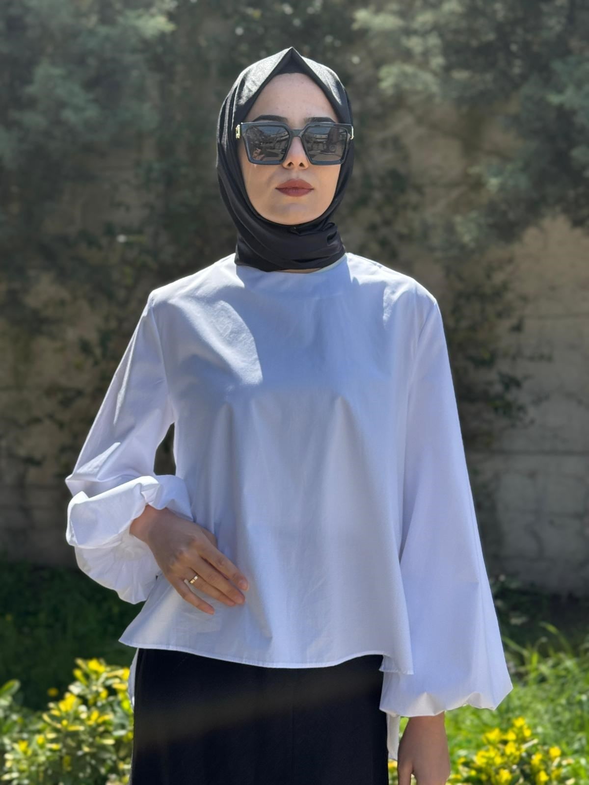 VUU Yakası Büzgülü Gömlek 26ss1010