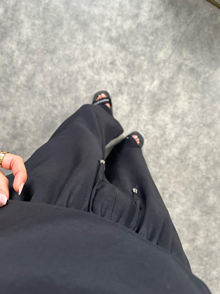 Lily Siyah Tensel Askılı Bluz Pantolon İkili Takım