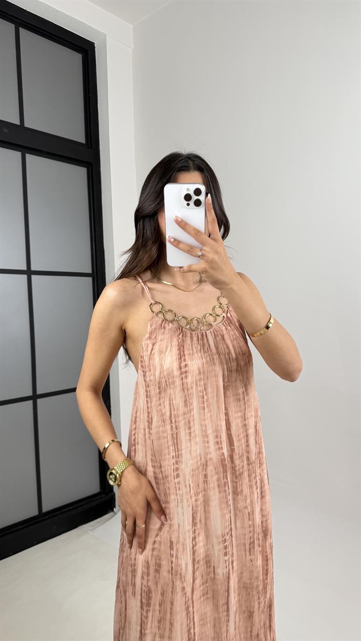Pembe Askılı Gold Detaylı Astarlı Kırışık Kumaş Elbise Gaus00560