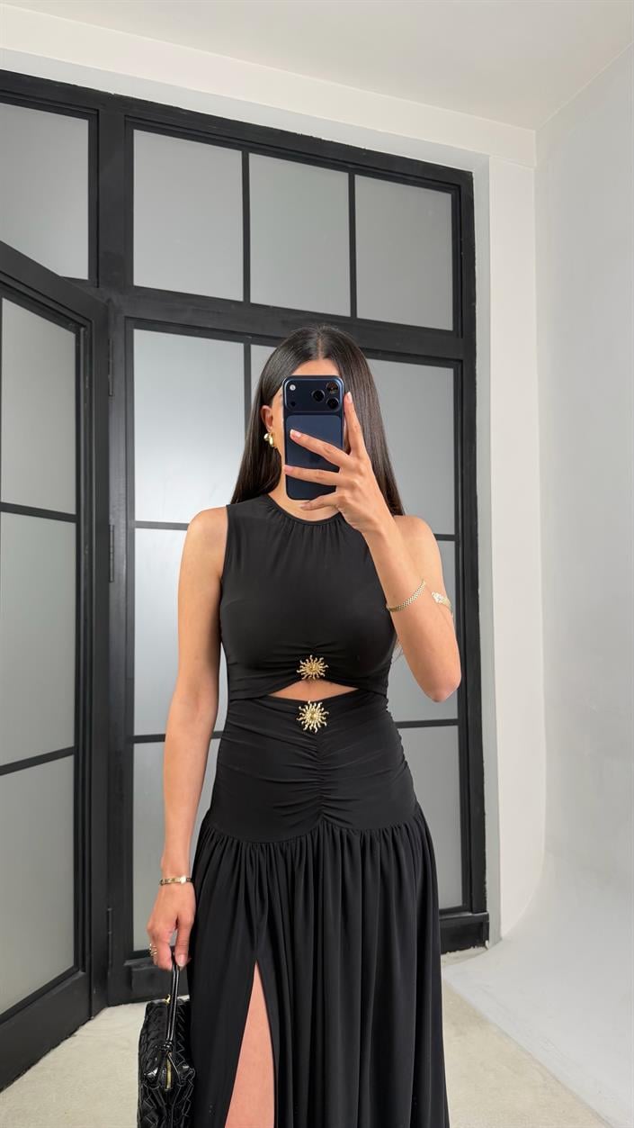 Siyah Gold Toka Detaylı Yırtmaçlı Premium Elbise GAUS-01530
