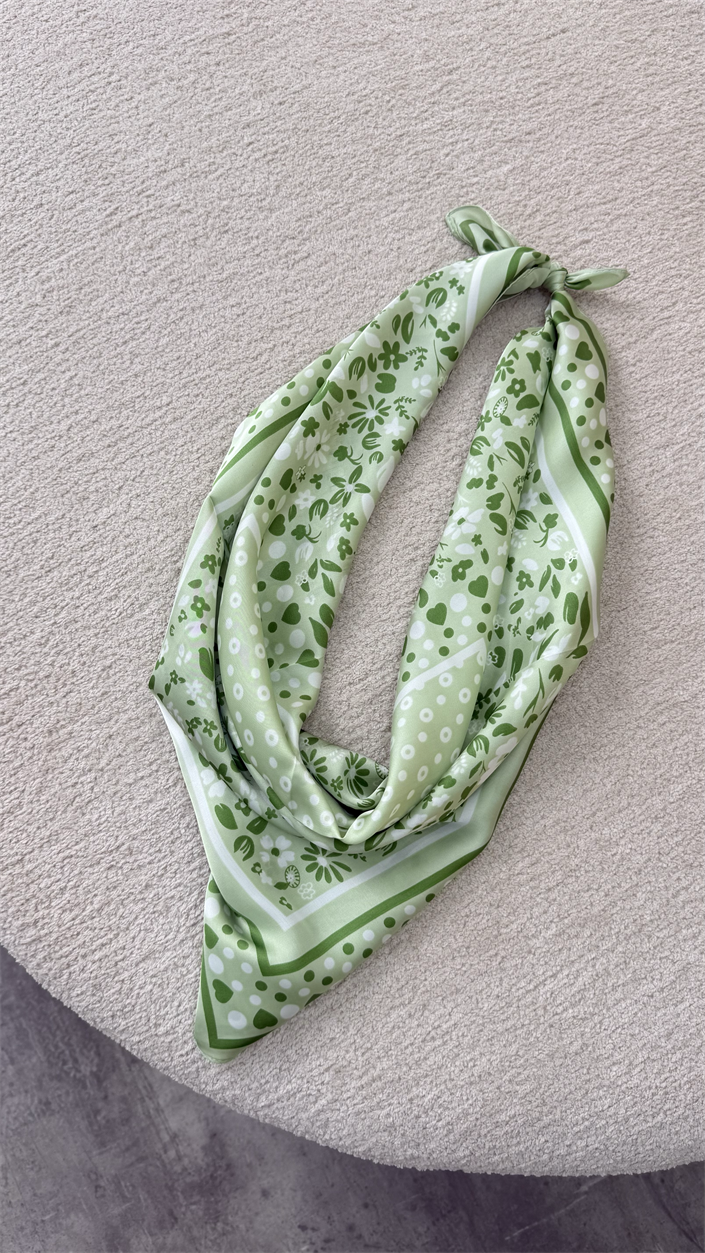 Yeşil Çok Desenli Fular GAUS-00336