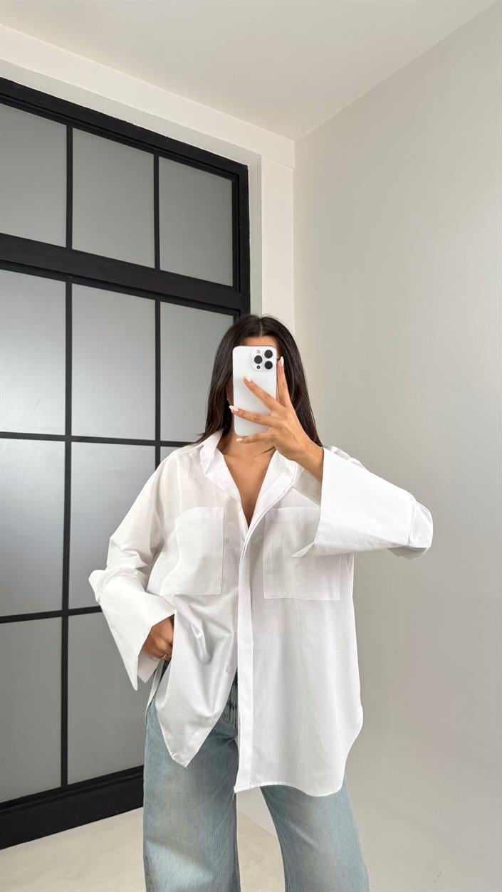 Beyaz Gizli Düğmeli Kol Katlamalı Poplin Gömlek GAUS-00449