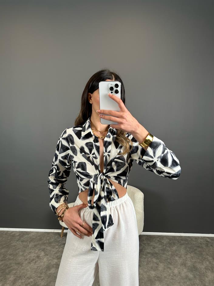 Siyah İthal Yumuşak Saten Bağlamalı Bluz