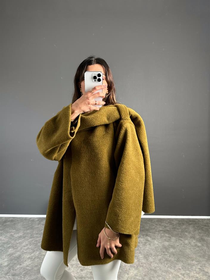 Almina Haki Atkılı Kaban