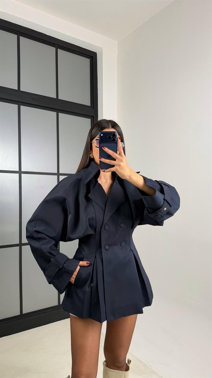 Lacivert Belden Oturtmalı Pile Detaylı Astarlı Trençkot GAUS-00683