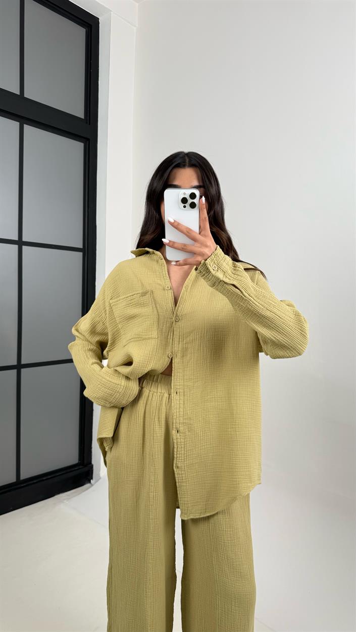 Yeşil Önü Düğmeli Cepli Gömlek Beli Lastikli Pantolon Müslin Takım MSLN01 Gaus00385