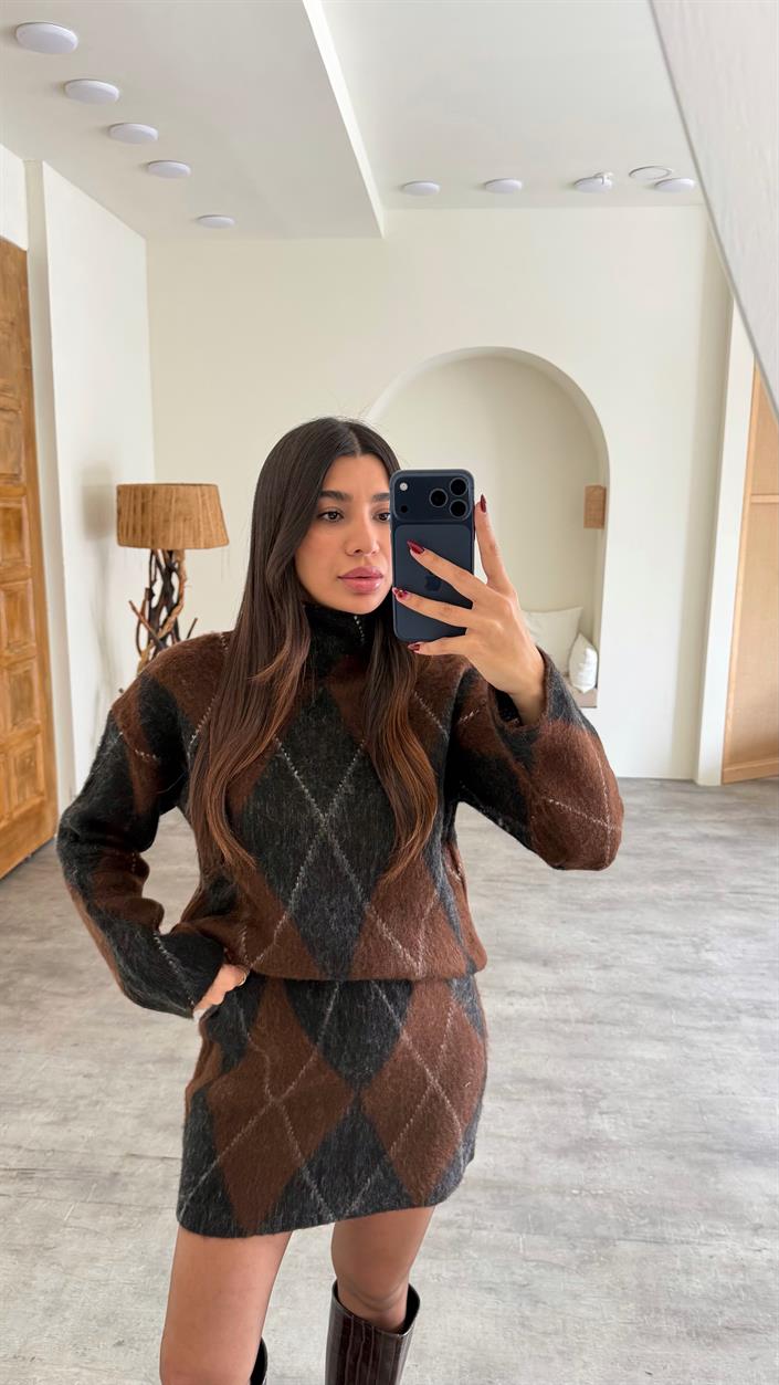 Siyah Baklava Desenli Kazak Etek Muadil Triko Takım GAUS-00778