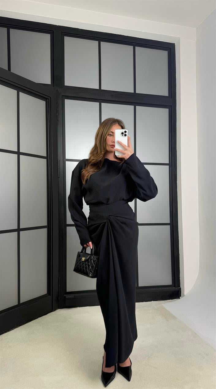 Siyah Drape Detaylı Etek Bluz Tencel Takım GAUS-01176