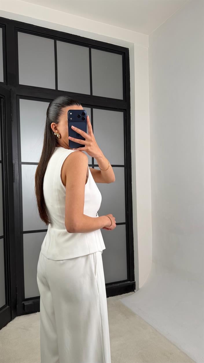 Beyaz Gold Toka Detaylı Tulum GAUS-01427