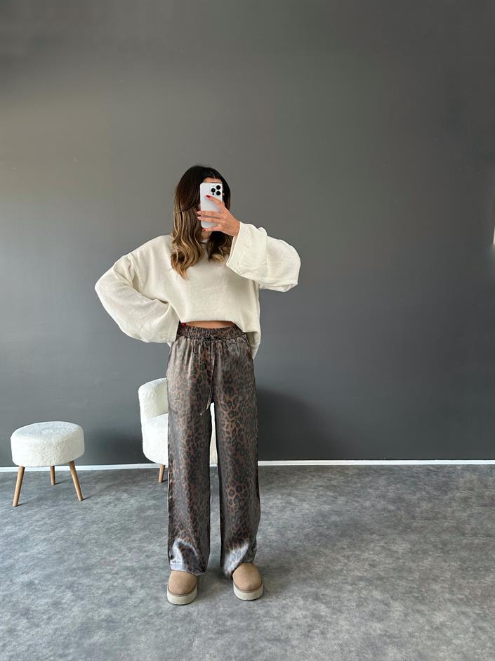 Leoparlı Parlak Beli Lastikli Pantolon 