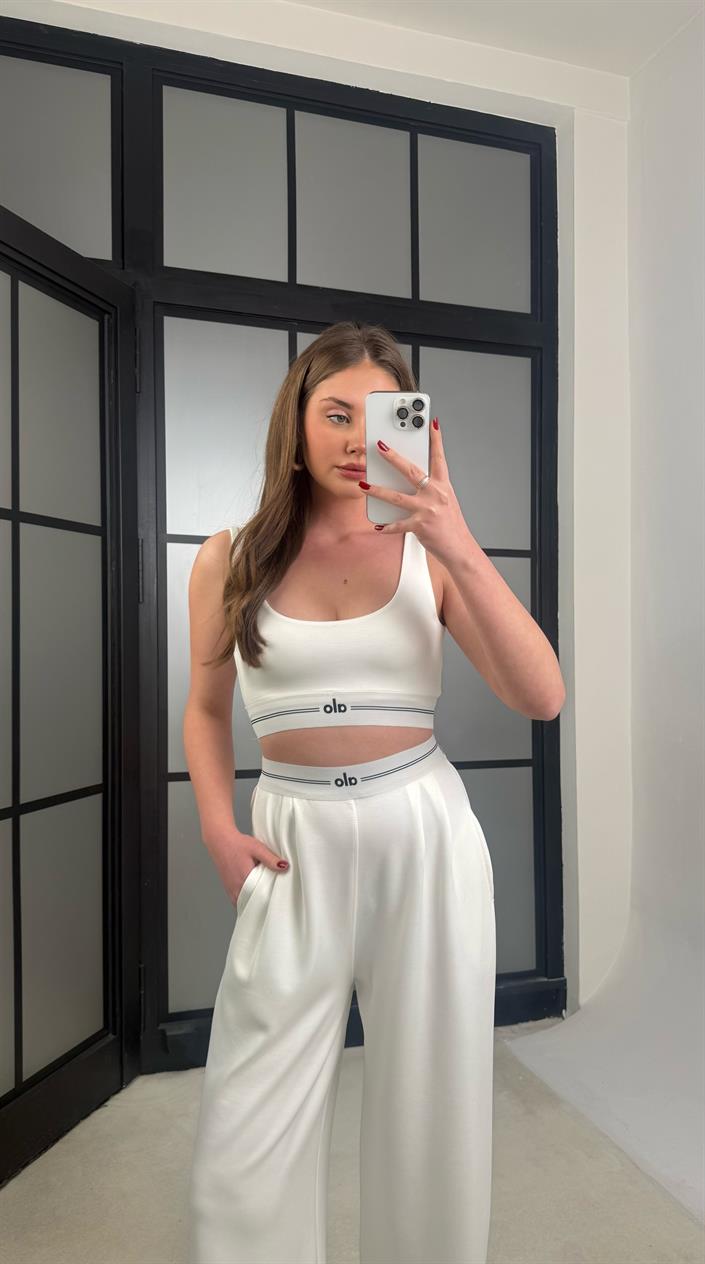Beyaz Crop Pantolon İkili Muadil Takım GAUS-01254