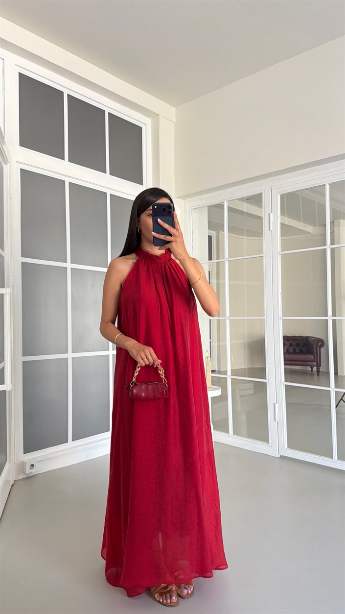 Kırmızı Halter Yaka Dantel Detaylı Astarlı Elbise GAUS-01710