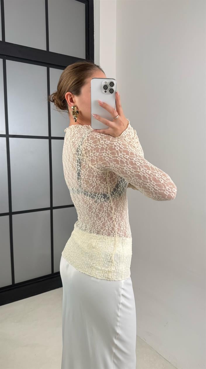 Ekru Dantelli Transparan Uzun Kol Bluz GAUS-00510