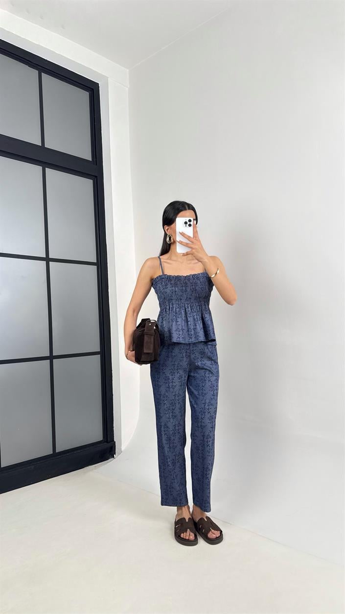 Lacivert Desenli Ayarlanabilir Askılı Gipeli Üst Beli Lastikli Pantolon Tensel Denim Takım Gaus00451