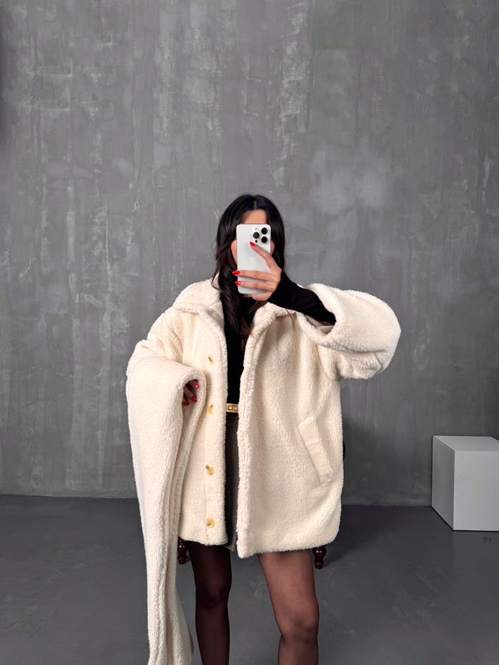 Monce Krem Astarlı Atkı Detaylı Peluş Kaban