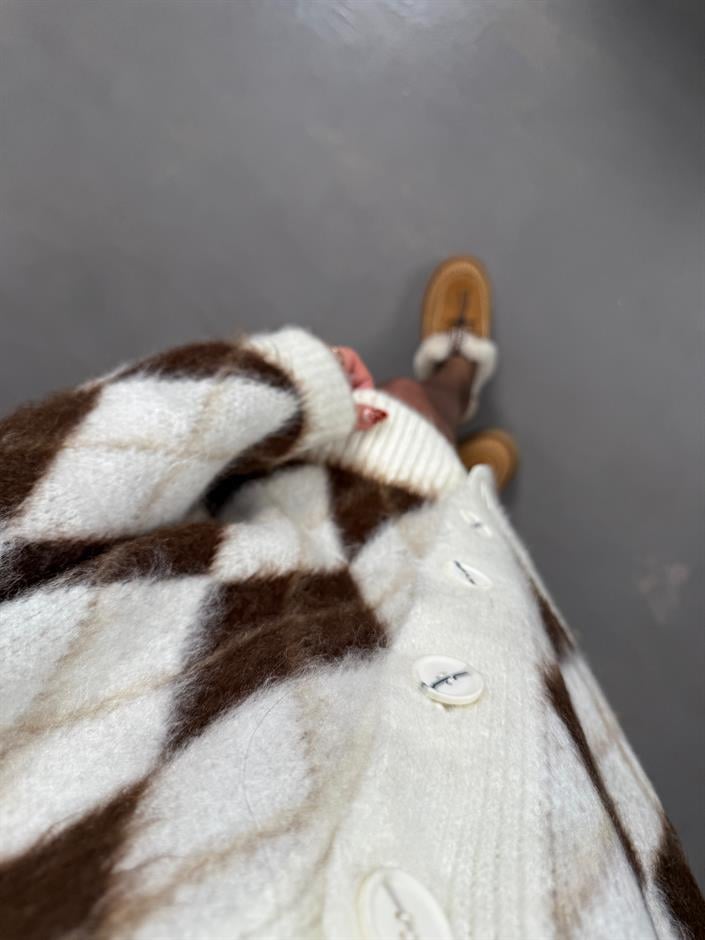 Metu Krem Kahve Baklava Desenli Sakallı Hırka