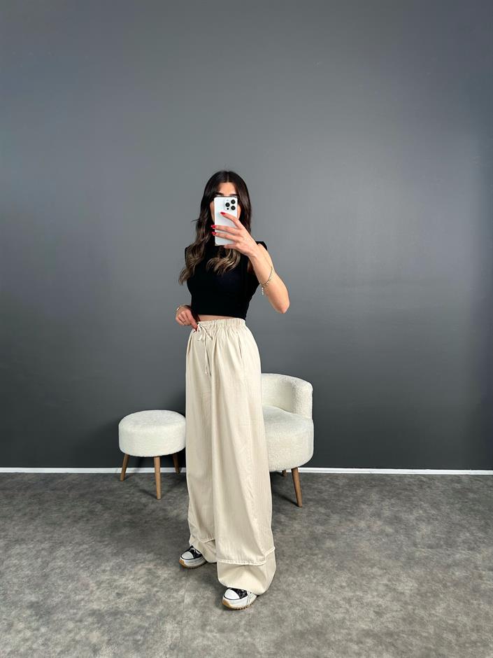 Bol Paça Detaylı Gabardin Beli Lastikli Pantolon 