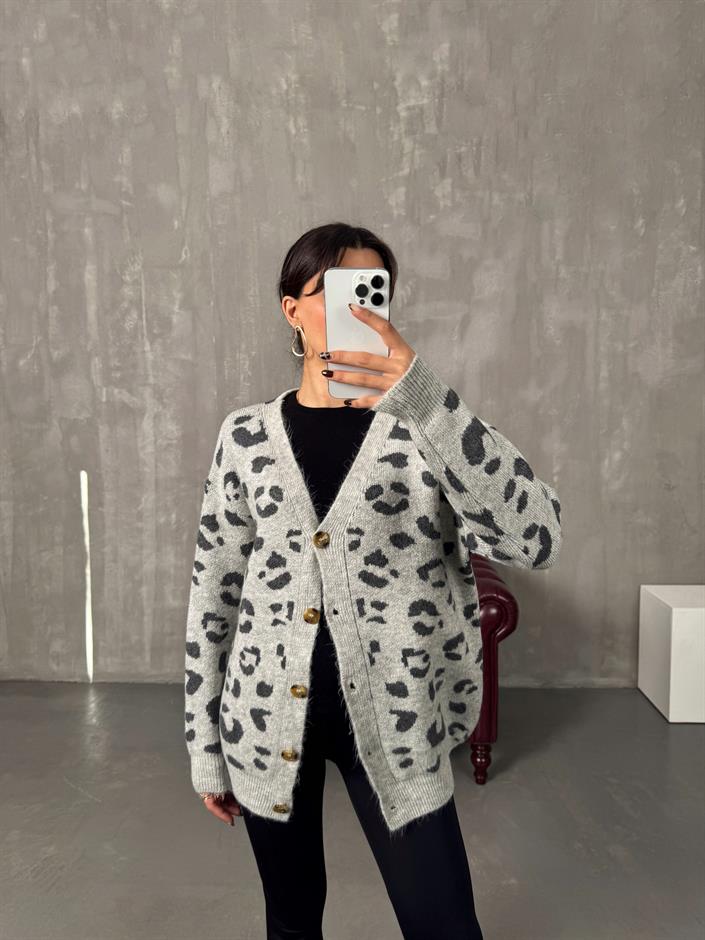 Sance Gri Leopar Desenli Hırka