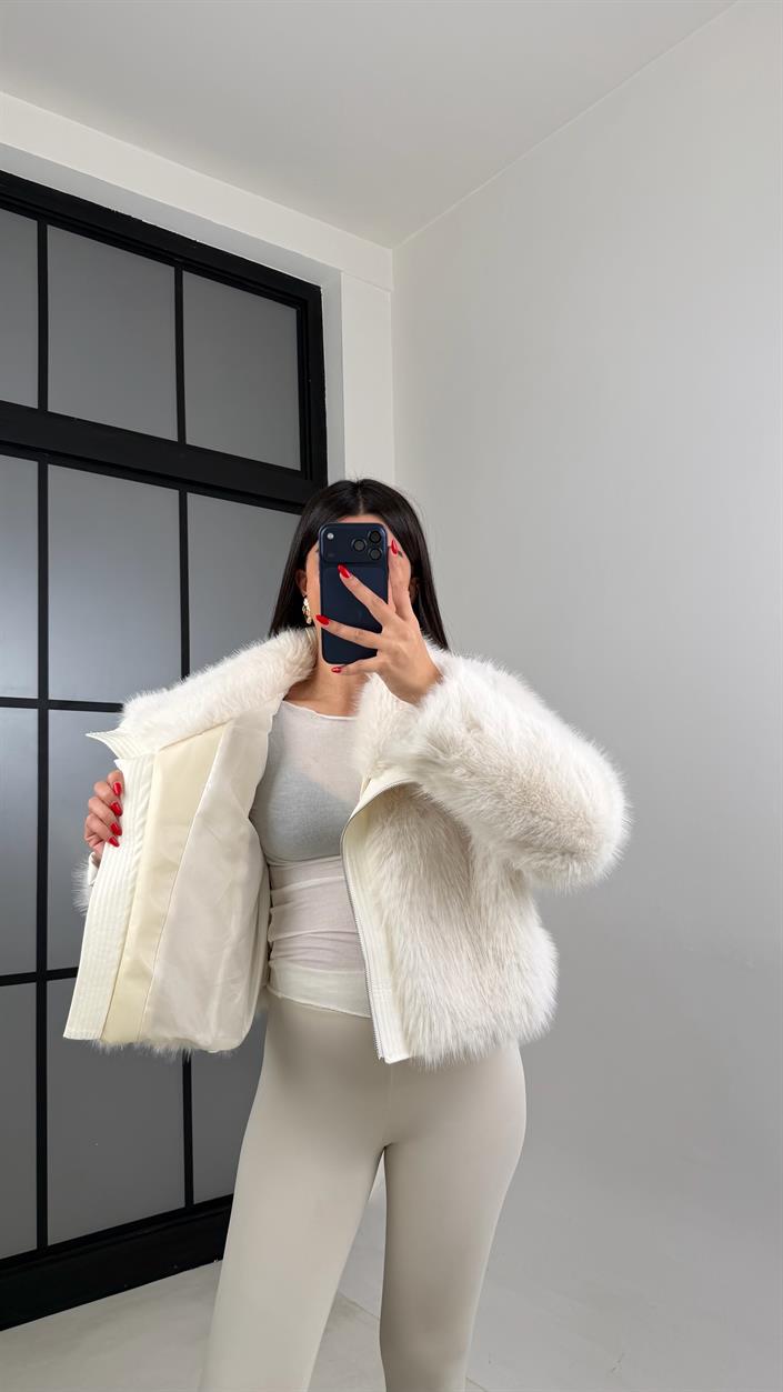 Krem Astarlı Deri Detaylı Kürk Ceket GAUS-01017