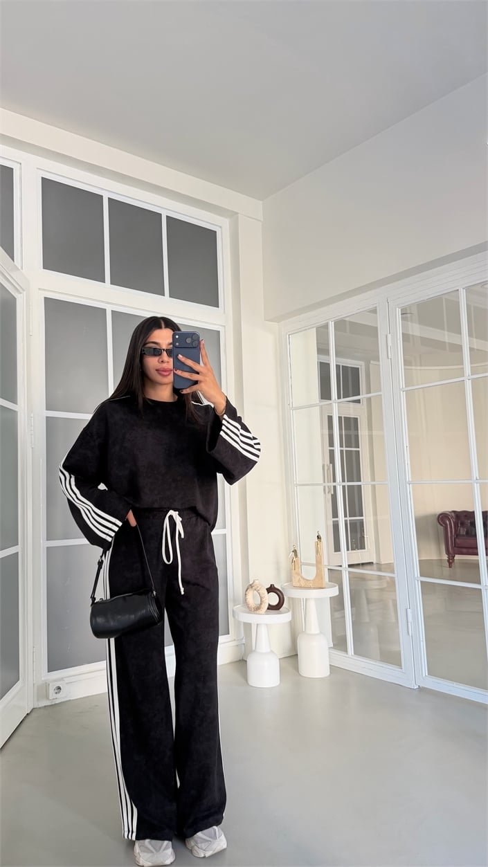 Siyah Şerit Detaylı Yıkama Desenli İkili Takım GAUS-01989