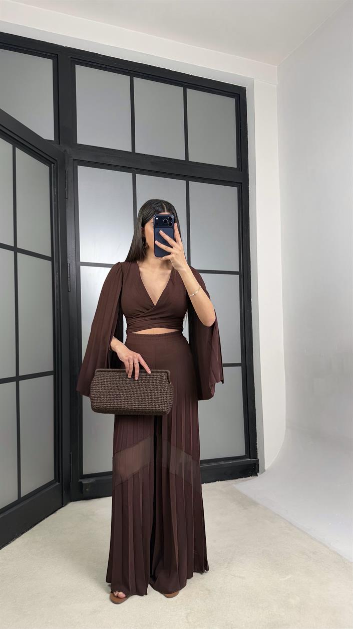 Kahve Pileli Tasarım Takım GAUS-01349