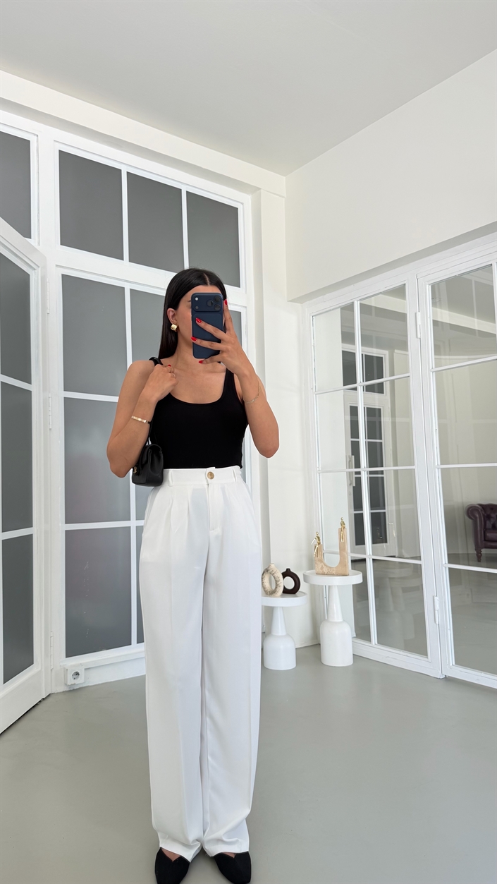 Beyaz Gold Düğmeli Tencel Pantolon GAUS-01844