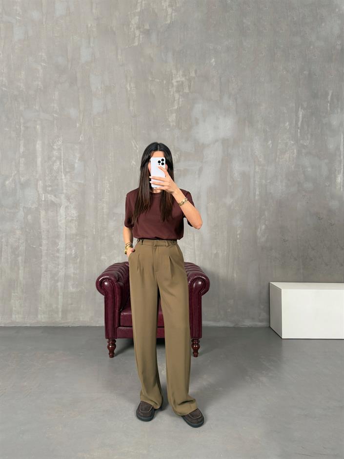 Layra Haki Yandan Düğme Detaylı Kumaş Pantolon