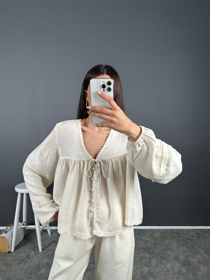 Ekru Müslin İnci Detaylı Bluz