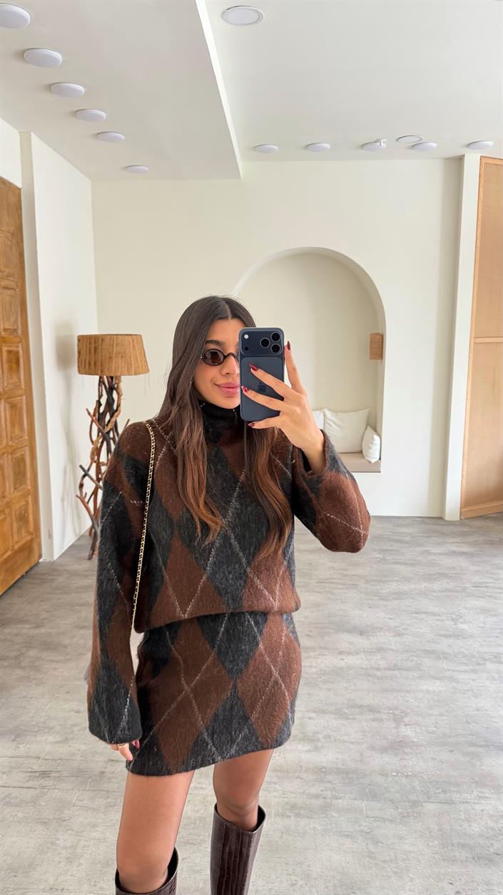 Siyah Baklava Desenli Kazak Etek Muadil Triko Takım GAUS-00778