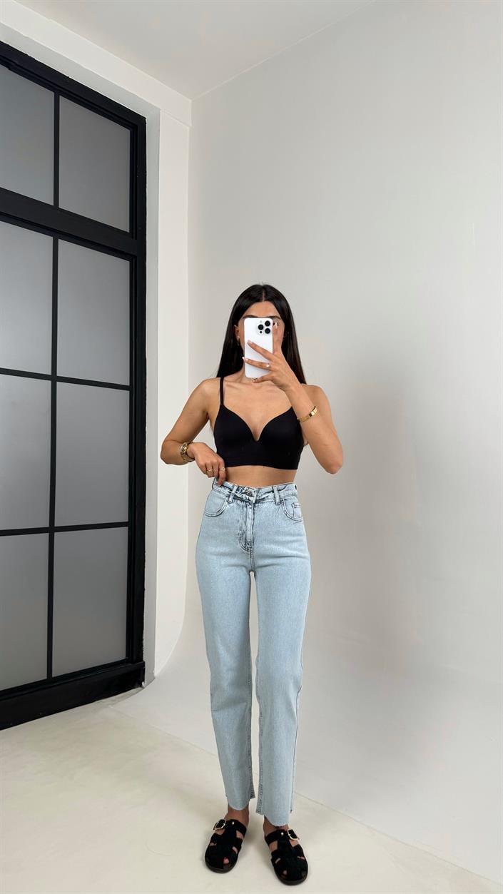 Mavi Yıkamalı Kesik Paça Denim Pantolon Gaus00604