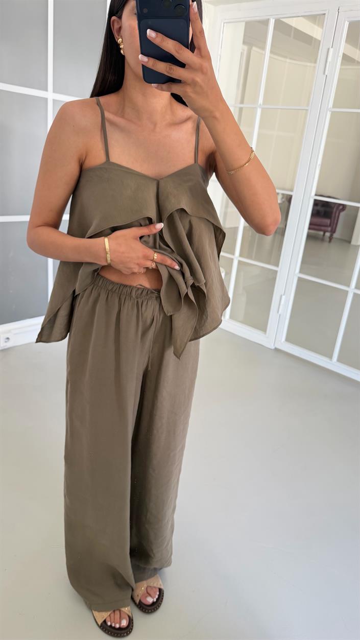 Haki Fırfırlı Bluz Beli Lastikli Pantolon İkili MD Muadil Tencel Takım GAUS-01605