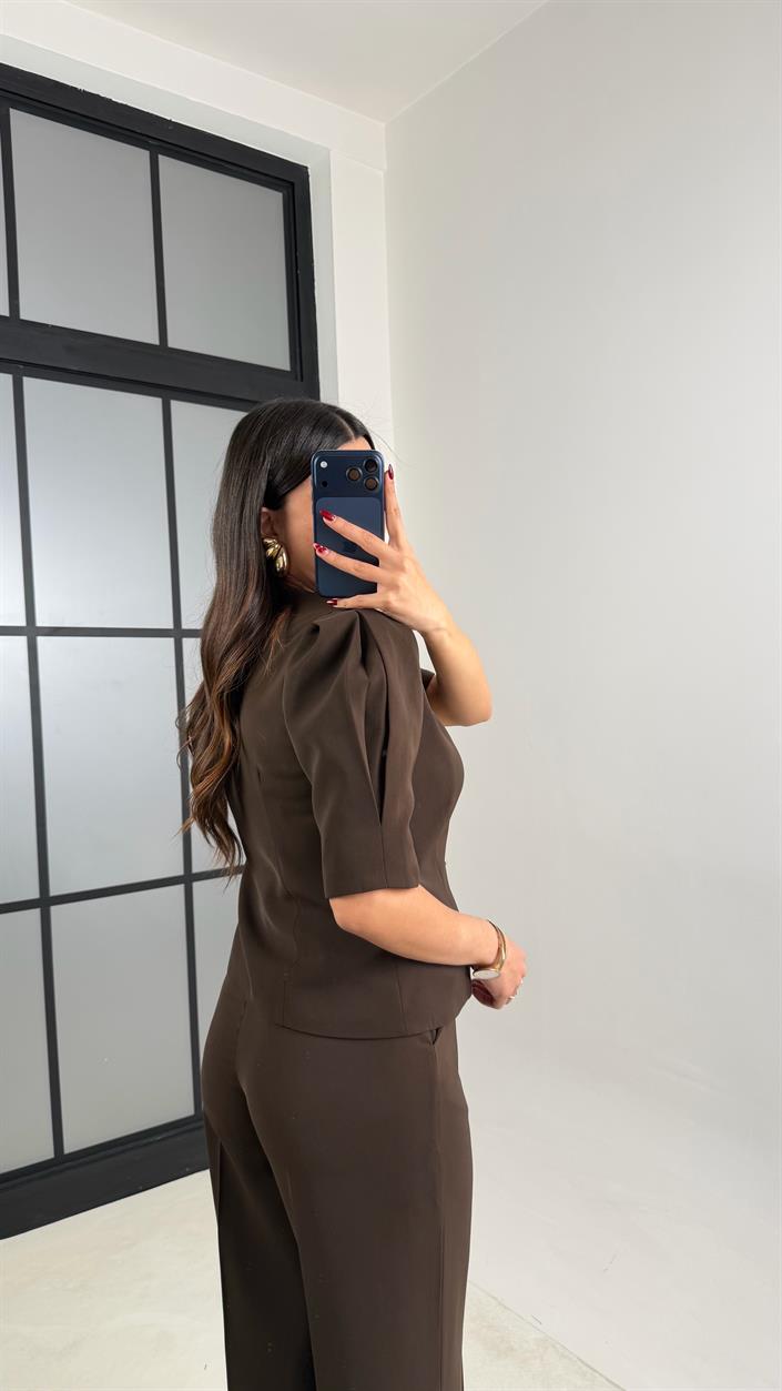 Acı Kahve Gold Düğmeli Balon Kol Ceket Beli Lastikli Pantolon Kumaş Takım GAUS-00748