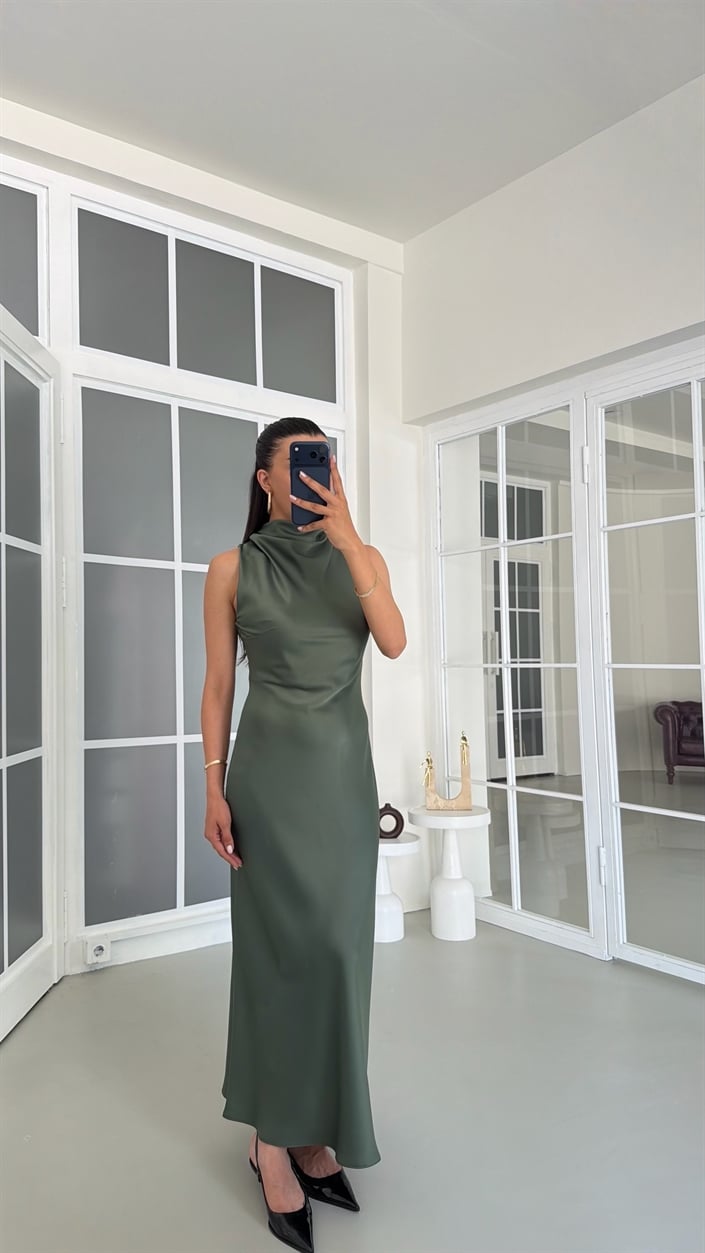 Yeşil Degaje Yaka Saten Elbise GAUS-01762
