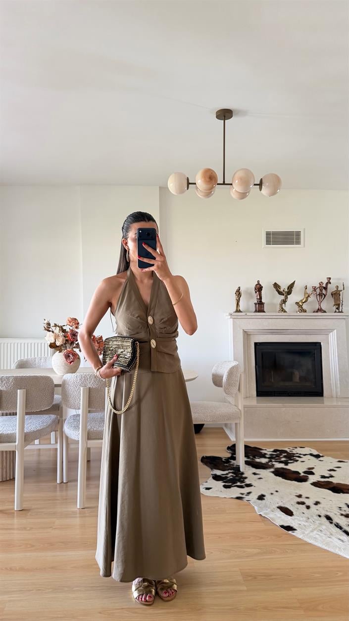 Yeşil Halter Yaka Gold Toka Detaylı Bluz Etek İkili Premium Takım GAUS-01631